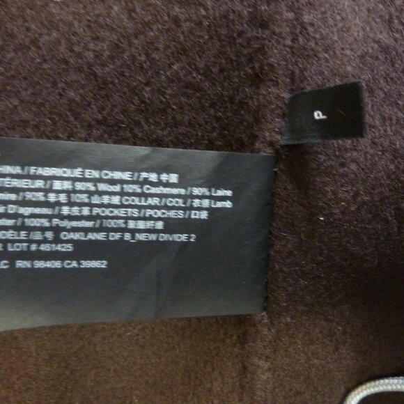 Theory Oaklane Belted Coat in Double-Face Wool-Cashmere - Picture 13 of 13